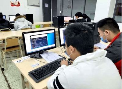 工學(xué)類專業(yè)就業(yè)“錢景”排行，計(jì)算機(jī)收入可觀，榜首卻是新興行業(yè)——網(wǎng)絡(luò)與信息安全軟件開發(fā)